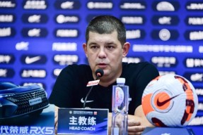 教练强调比赛细节，力求减少失误